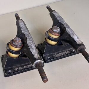 Team Thunder Skateboard Trucks Axle Width 7 5/8 - Hanger Size 5 1/2